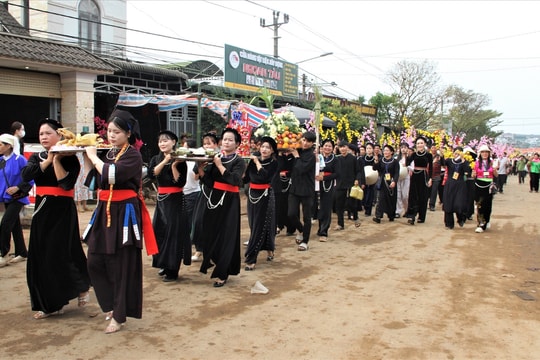 Hội tụ sắc màu văn hóa ở Lễ hội dân gian Việt Bắc trên Tam Giang