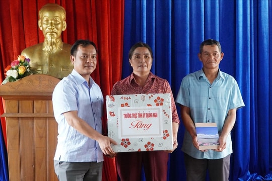 Chú trọng tạo nguồn, kết nạp đảng viên mới ở địa bàn đông đồng bào DTTS