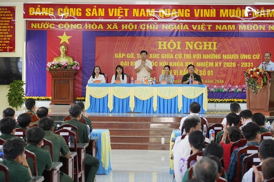 Tiếp xúc cử tri đặc khu Thổ Châu: Nâng cao đời sống Nhân dân và phát triển bền vững địa phương là ưu tiên số 1