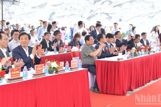 Thủ tướng Chính phủ Phạm Minh Chính dự lễ khánh thành Công trình bảo tồn, tôn tạo Khu di tích Him Lam (giai đoạn II)