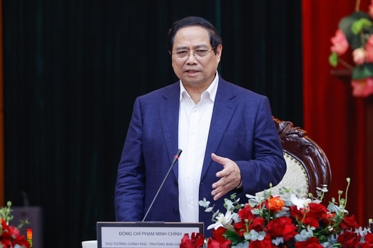 Thủ tướng Phạm Minh Chính chủ trì cuộc làm việc về phát triển công nghiệp quốc phòng