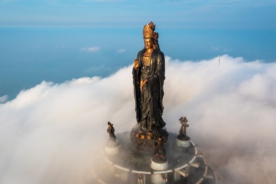 Về núi Bà Đen -  Tìm cho mình một khoảng lặng giữa đất trời phương Nam
