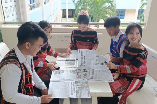 Gia Lai đề xuất chính sách hỗ trợ học sinh vùng khó