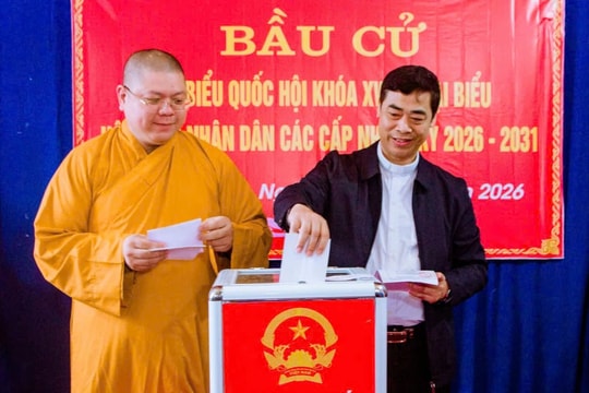 Cử tri các tôn giáo tích cực tham gia Ngày hội toàn dân