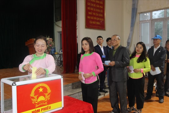 Cuộc bầu cử tại Lào Cai được tổ chức thành công toàn diện