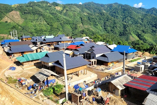 Niềm vui trên các bản làng tái định cư nơi vùng cao xứ Thanh
