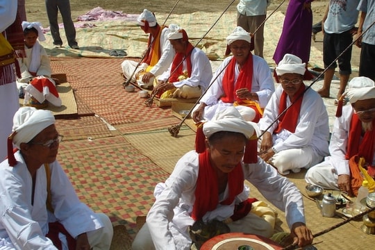 Bình yên trên những làng Chăm