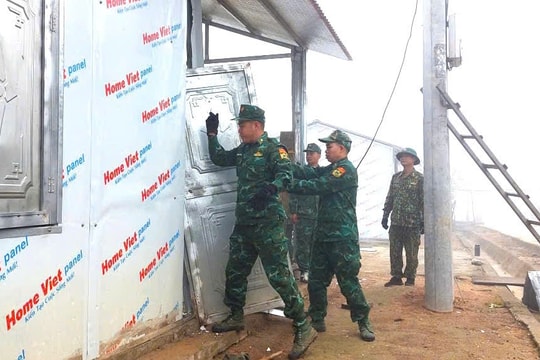 Mưa đá gây thiệt hại nhiều nhà dân ở xã Pa Ủ