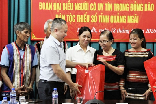 Vụ Tuyên truyền công tác dân tộc, tôn giáo gặp mặt Người có uy tín tỉnh Quảng Ngãi
