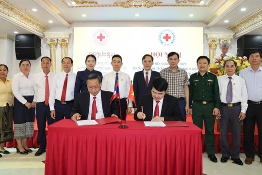 Tăng cường hợp tác nhân đạo Thanh Hóa - Hủa Phăn vì cộng đồng vùng biên