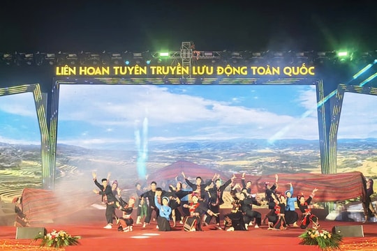 Liên hoan Tuyên truyền lưu động toàn quốc 2026: “Đi từng ngõ, gõ từng nhà”
