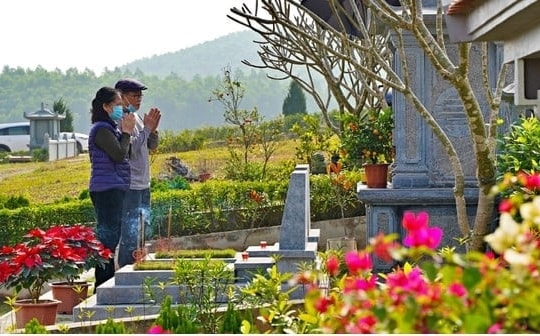 Tảo mộ Thanh Minh 2026: Chọn ngày nào đẹp, chuẩn bị lễ và nghi thức ra sao?