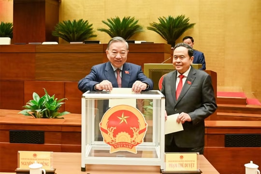 Quốc hội tiến hành quy trình bầu Chủ tịch Quốc hội khóa XVI