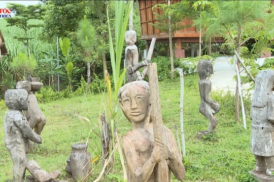 Hành trình “chạm” vào bản sắc văn hóa Ba Na