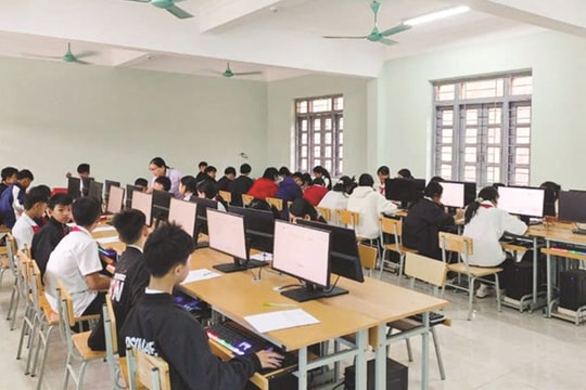 Sử dụng thiết bị thông minh đúng cách giúp học sinh học tập hiệu quả