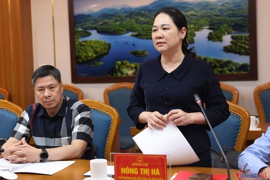 Thứ trưởng Nông Thị Hà kiểm tra Tổng điều tra kinh tế tại Phú Thọ