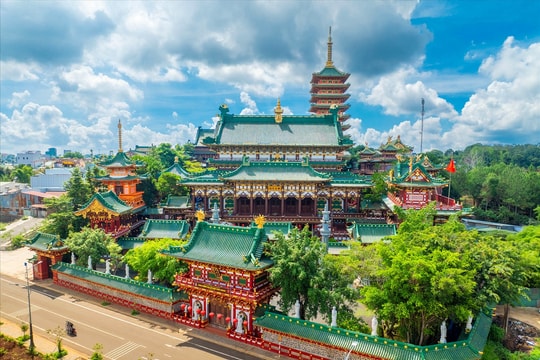 Chùa Minh Thành - Tuyệt tác kiến trúc Á Đông giữa đại ngàn