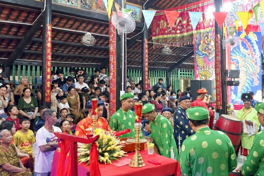 Đồng bằng sông Cửu Long: Nhiều địa phương tổ chức các hoạt động hướng về ngày Quốc giỗ