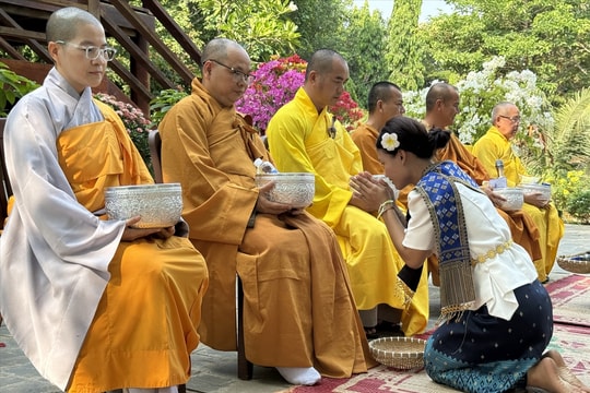 Nét đẹp tâm linh qua nghi lễ Xày - bạt của người Lào