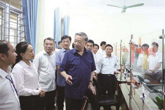Chính quyền địa phương 2 cấp: Cơ hội “nâng chuẩn” cán bộ cơ sở