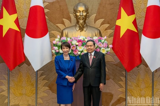 Chủ tịch Quốc hội Trần Thanh Mẫn hội kiến Thủ tướng Nhật Bản Takaichi Sanae