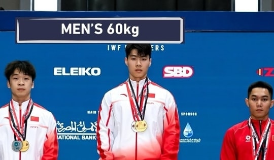 Vận động viên người dân tộc Cơ Ho lập “Hat-trick” huy chương tại giải cử tạ trẻ thế giới 2026