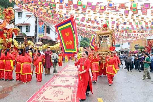 Về Chùa Long Đọi Sơn dự hội - Khám phá “Nam Sơn đệ nhị danh lam”