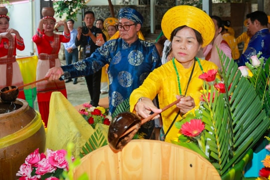 Lễ rước nước cầu mưa thuận, gió hòa trong Lễ hội Tháp Bà Pô Nagar
