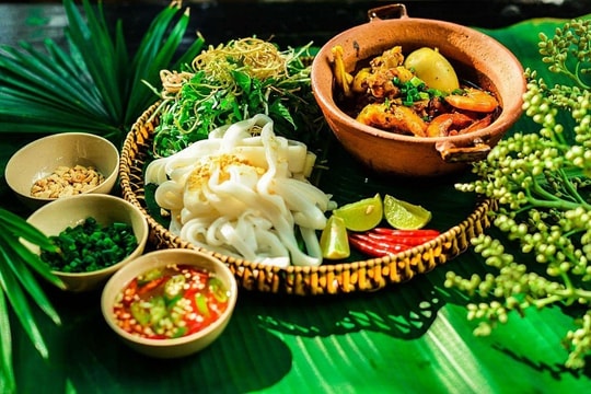 Tiết lộ tinh thần xứ Quảng trong tô mì