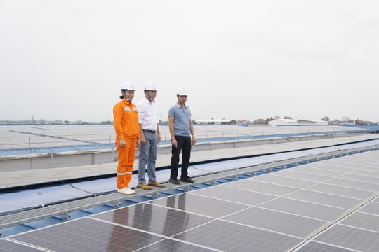 Lan tỏa thói quen sử dụng điện mặt trời ở miền núi Thanh Hóa
