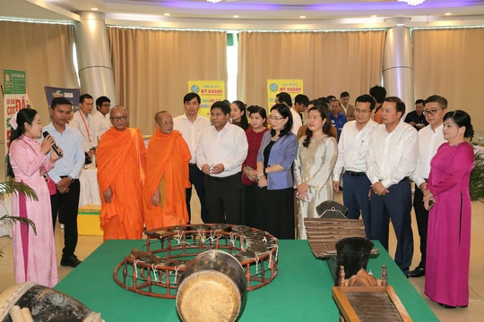 Giải pháp bảo tồn văn hóa dân tộc Khmer trong không gian phát triển mới