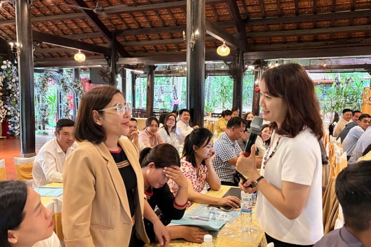 Nâng cao năng lực bảo tồn di sản văn hóa truyền thống cho cán bộ cơ sở