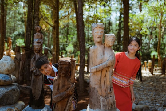 Tượng gỗ - Di sản văn hóa không thể trộn lẫn của người Mơ Nâm