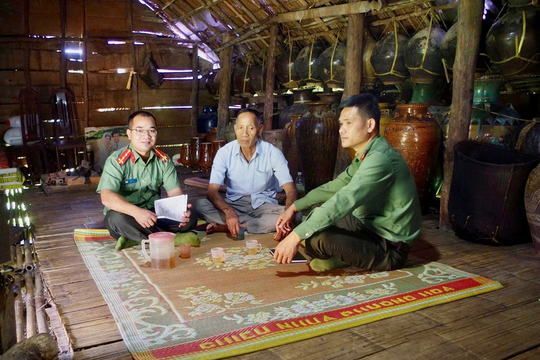 “Cầu nối” bình yên của thôn làng