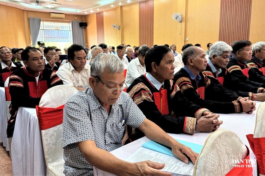 ‘Nâng cấp’ kỹ năng tuyên truyền trong thời kỳ số cho người có uy tín ở Đắk Lắk