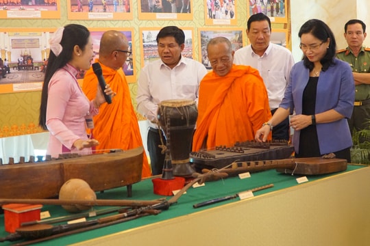 Chức sắc tôn giáo, Người có uy tín góp sức xây dựng khối đại đoàn kết trong đồng bào Khmer Cần Thơ