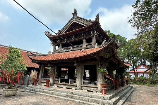 Khám phá những hiện vật cổ hàng nghìn năm ở đền Thánh Nguyễn