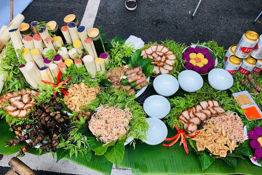 Cơm lam ống nứa: Bí quyết nằm ở ống nứa hay hạt nếp?