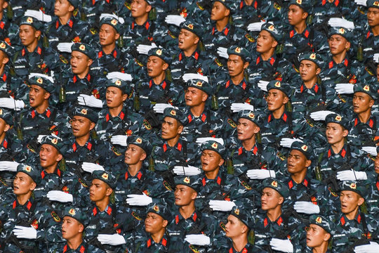 Lương công chức, viên chức, Quân đội, Công an áp dụng từ hôm nay
