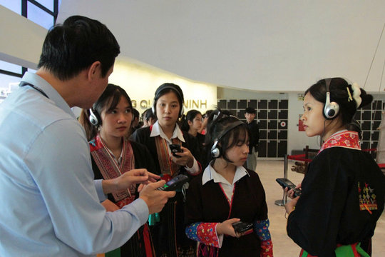 Di sản lên "không gian số"