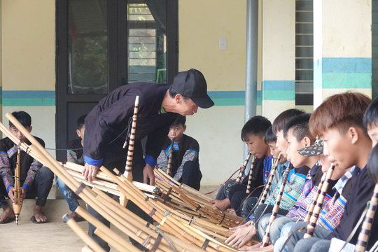 Gieo đam mê khèn Mông từ trại hè ở vùng cao