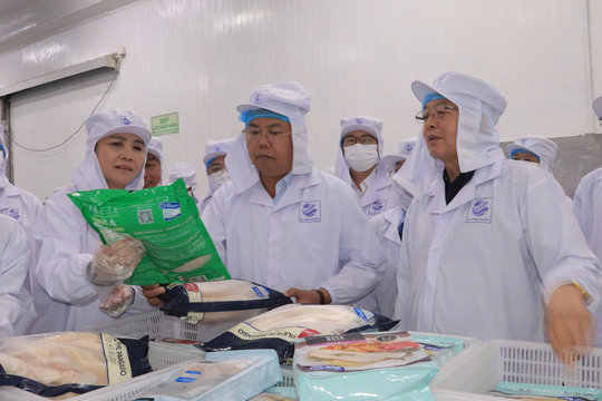 Phó Thủ tướng Hồ Quốc Dũng: Tháo gỡ khó khăn cho doanh nghiệp, nâng cao năng lực cạnh tranh cho nông sản An Giang