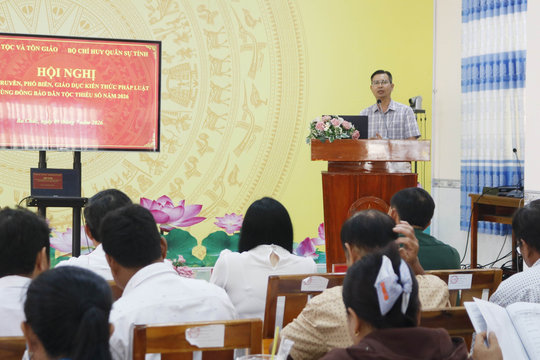 Đưa pháp luật đến gần hơn với đồng bào vùng biên An Giang