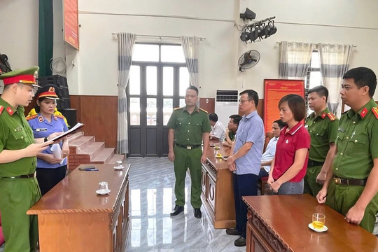 Để ngoài sổ sách 1,4 tỷ đồng để chi tiêu, 4 cựu cán bộ xã ở Ninh Bình bị khởi tố