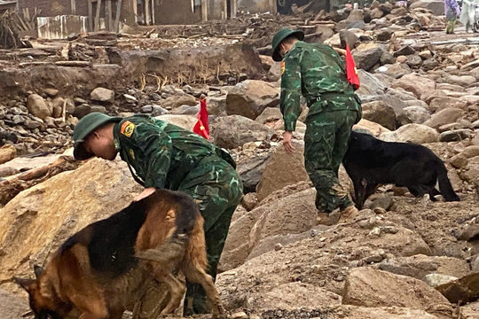 Tìm thấy 2 nạn nhân mất tích do mưa lũ ở Mường Than