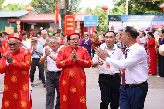 Chuyện lạ 2 ngôi làng cách nhau 30 km giữ trọn lời thề suốt 1.000 năm