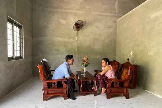 "Có nhà mới, lại có hươu để phát triển kinh tế, vậy là hạnh phúc lắm rồi"