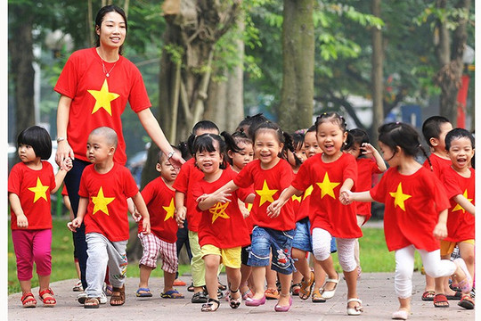 Đến năm 2030, 100% gia đình có trẻ em được cung cấp kiến thức, kỹ năng về bảo vệ trẻ em