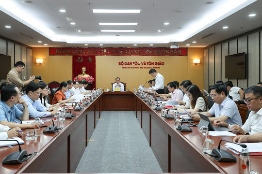 Bộ Dân tộc và Tôn giáo tăng tốc xây dựng thể chế, dữ liệu số