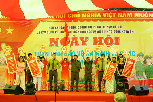 Phát huy hiệu quả các mô hình giữ bình yên buôn làng ở Ia Phí